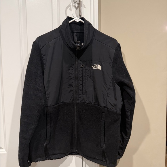 The North Face Women's Denali Fleece Jacket - Picture 2 of 3